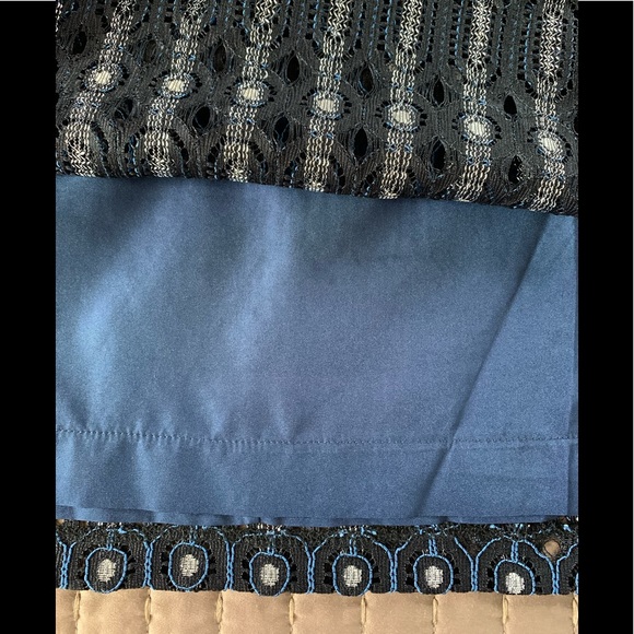 LOFT LACE OVERLAY SKIRT - Picture 8 of 9